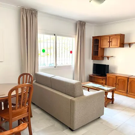 아파르타멘토스 Hc 부리아나 플라야 아파트 네르하