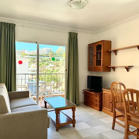 아파르타멘토스 Hc 부리아나 플라야 * 네르하