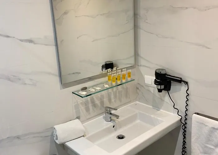 아파르타멘토스 Hc 부리아나 플라야 * 네르하