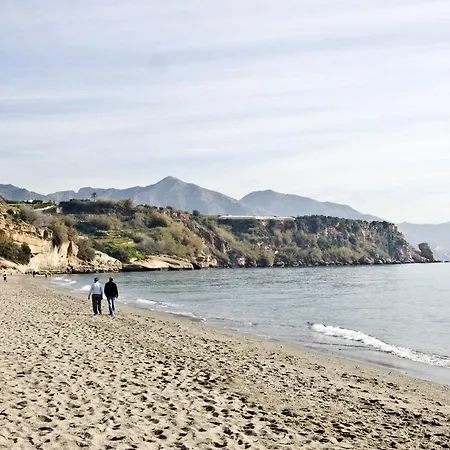 Hc Burriana Playa Apartment Nerja