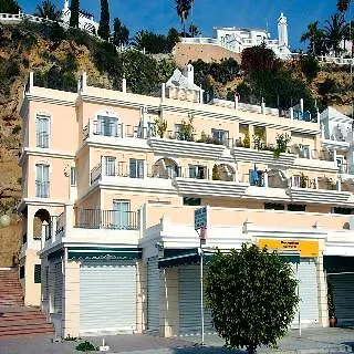 Hc Burriana Playa * Nerja