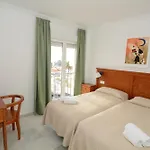 Hc Burriana Playa Apartamento Nerja