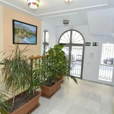 Апартаменты Hc Burriana Playa Нерха