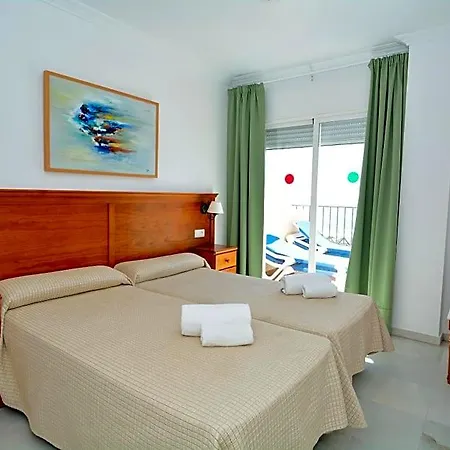 Apartment Hc Burriana Playa Nerja