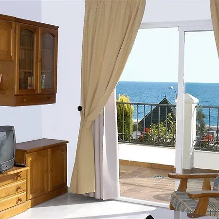 Hc Burriana Playa Апартаменты Нерха