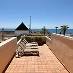 Hc Burriana Playa Apartment Nerja